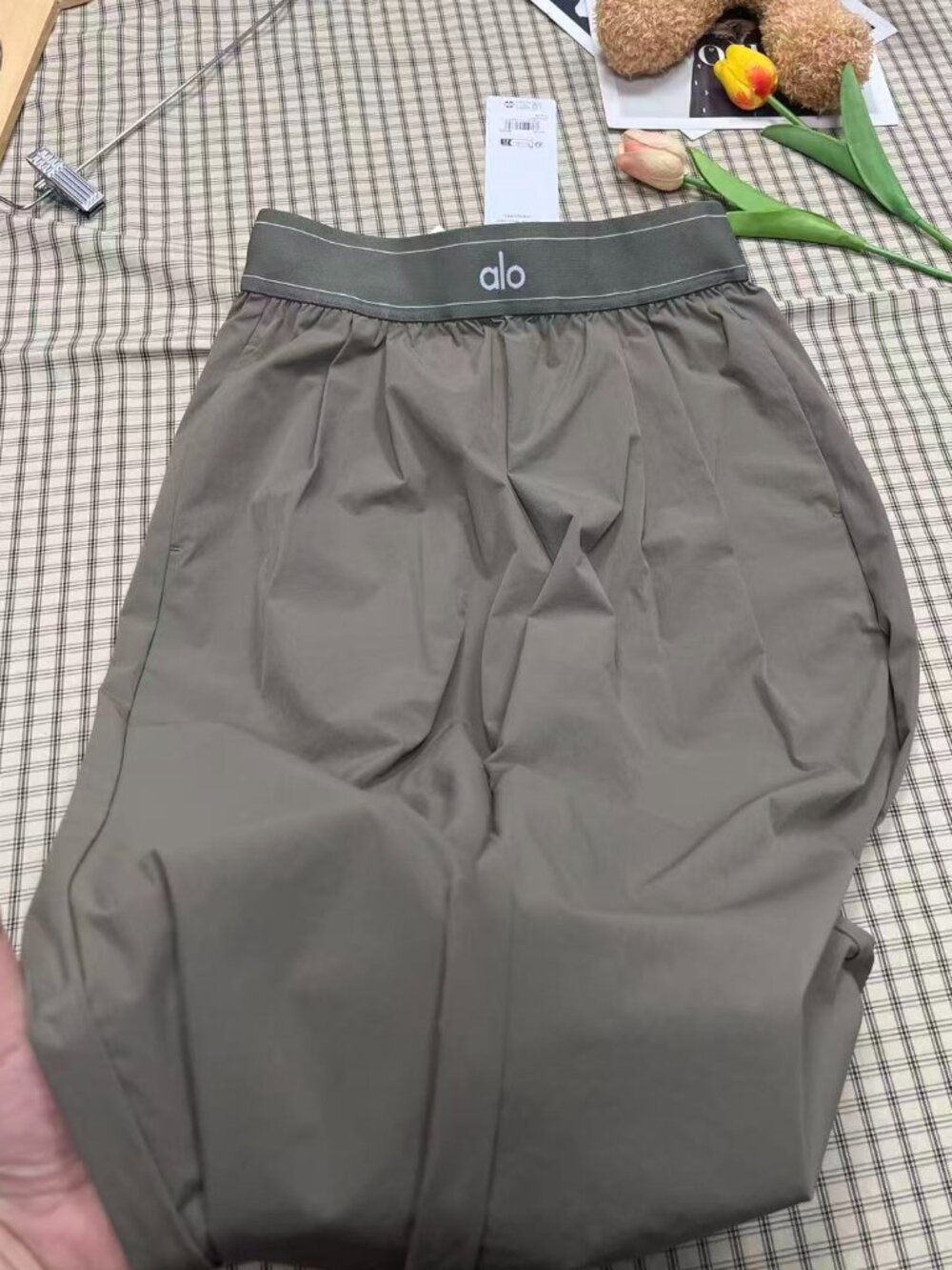 ALO Yoga🥐 Suit Up Trouser Olive(Regular Limited)Size (XS S L)🥨 - Picture 6 of 7